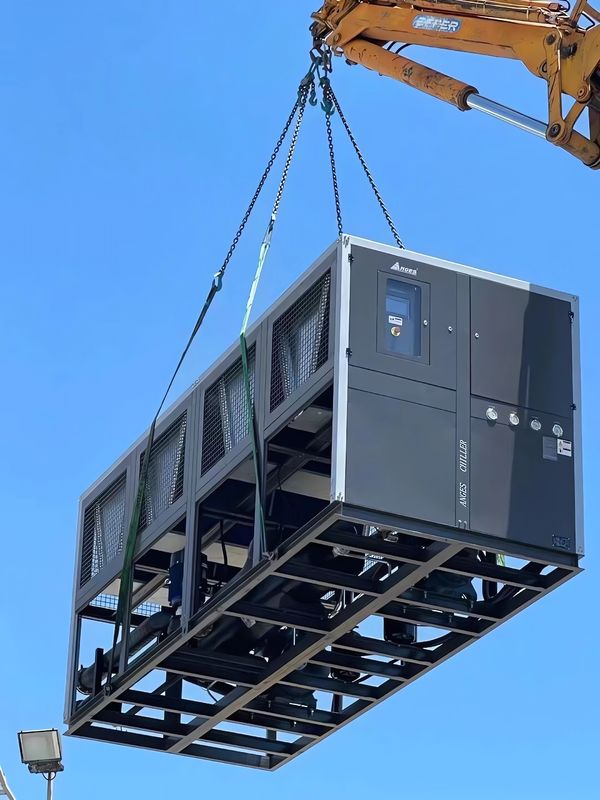 100 pk industriële schroeftype koeler met twee koelsystemen luchtgekoelde schroef waterglycol koeler