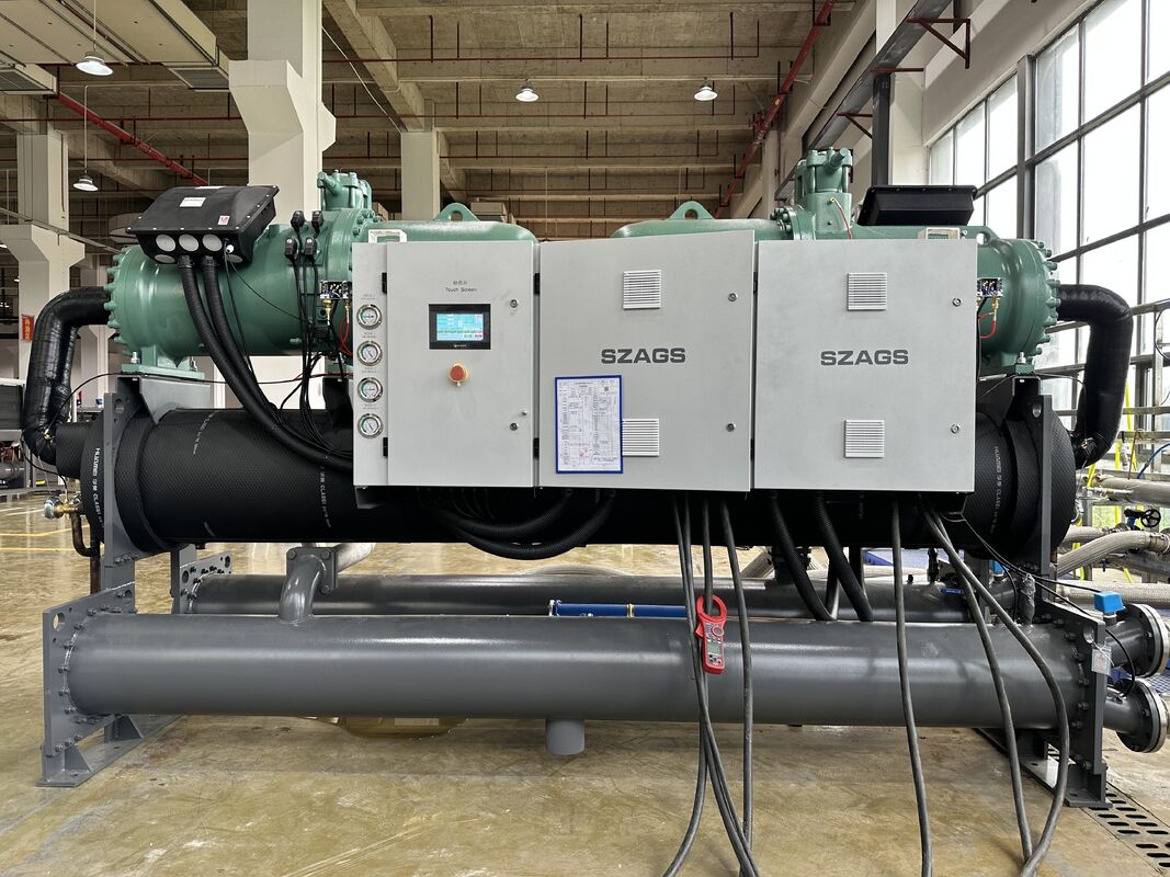 360HP Energiebesparende Watergekoelde Schroef Chiller met PLC Besturingssysteem voor Industriële Koeling